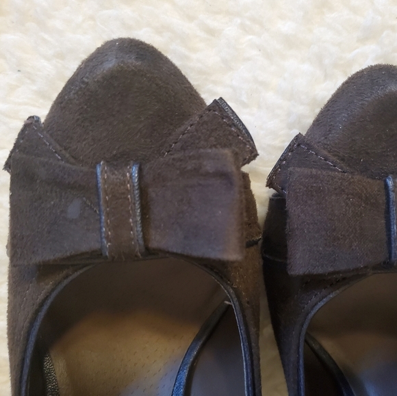 Limelight Brown Heels - Picture 8 of 8